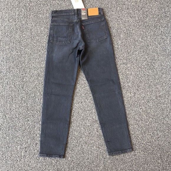NWT Levi’s WEDGIE FIT ANKLE in wild bunch black - Picture 4 of 7